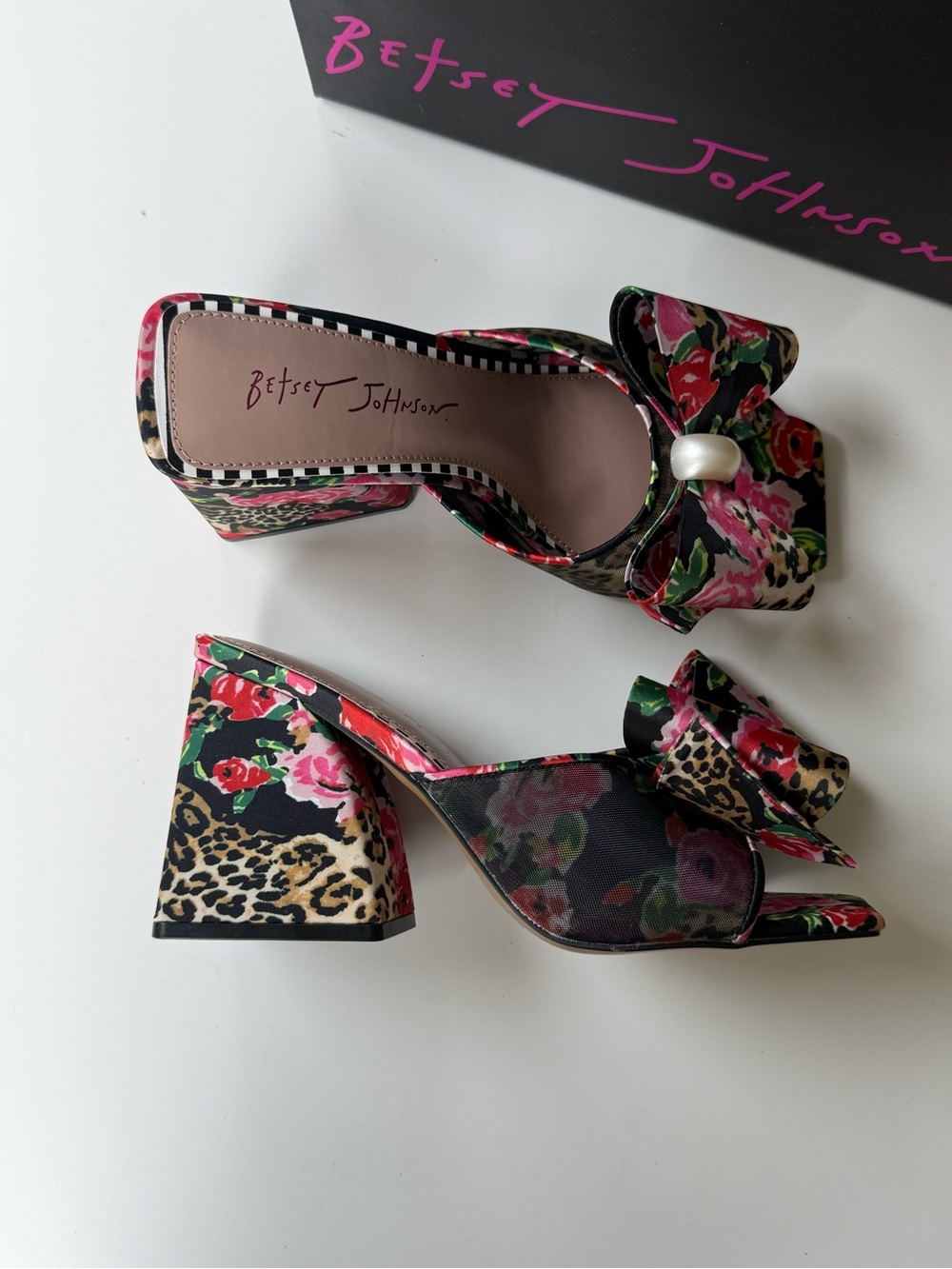 Betsey Johnson Black Floral & Leopard Pearl Bow Mules